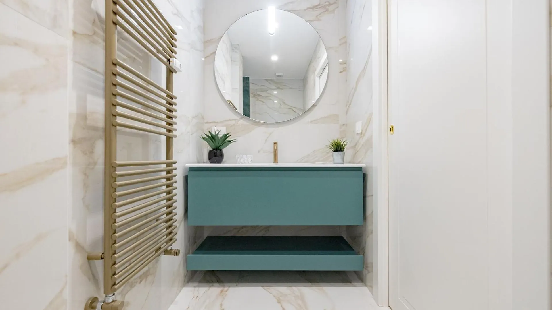 2Co4 - Duomo - Modern Central - Milan